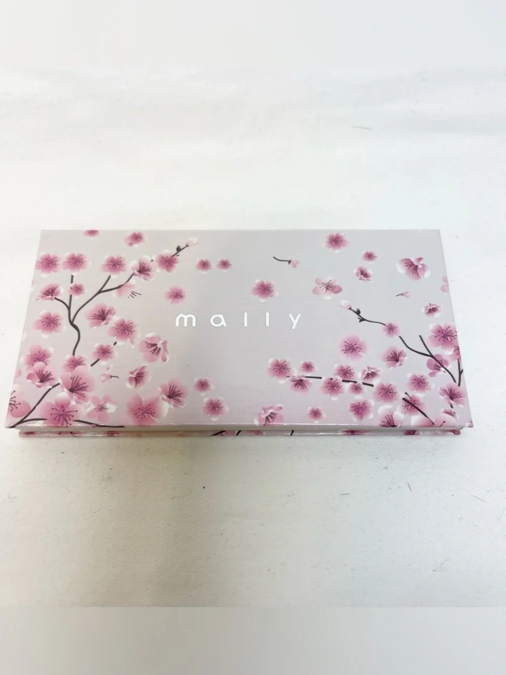 Mally Beauty Eye Shadow Duo in the shade Frosted Taupe